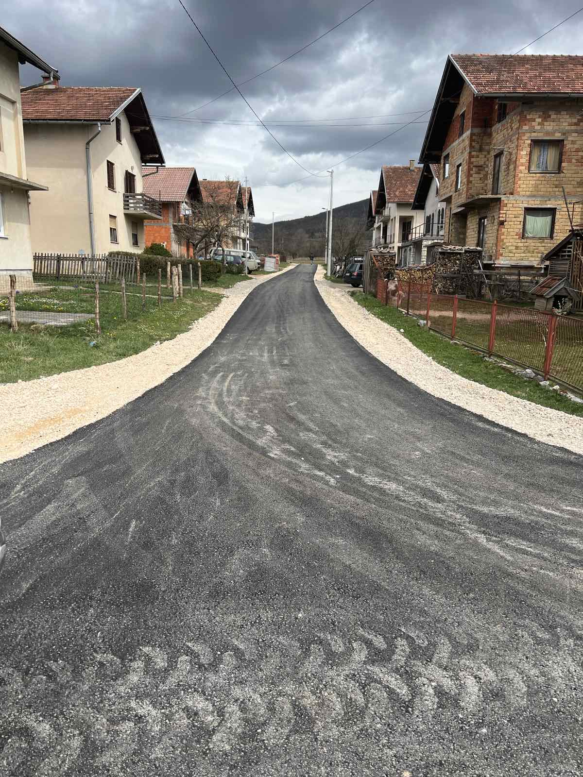 IMG b223998c0597675e4cf97caa4b18b68d V