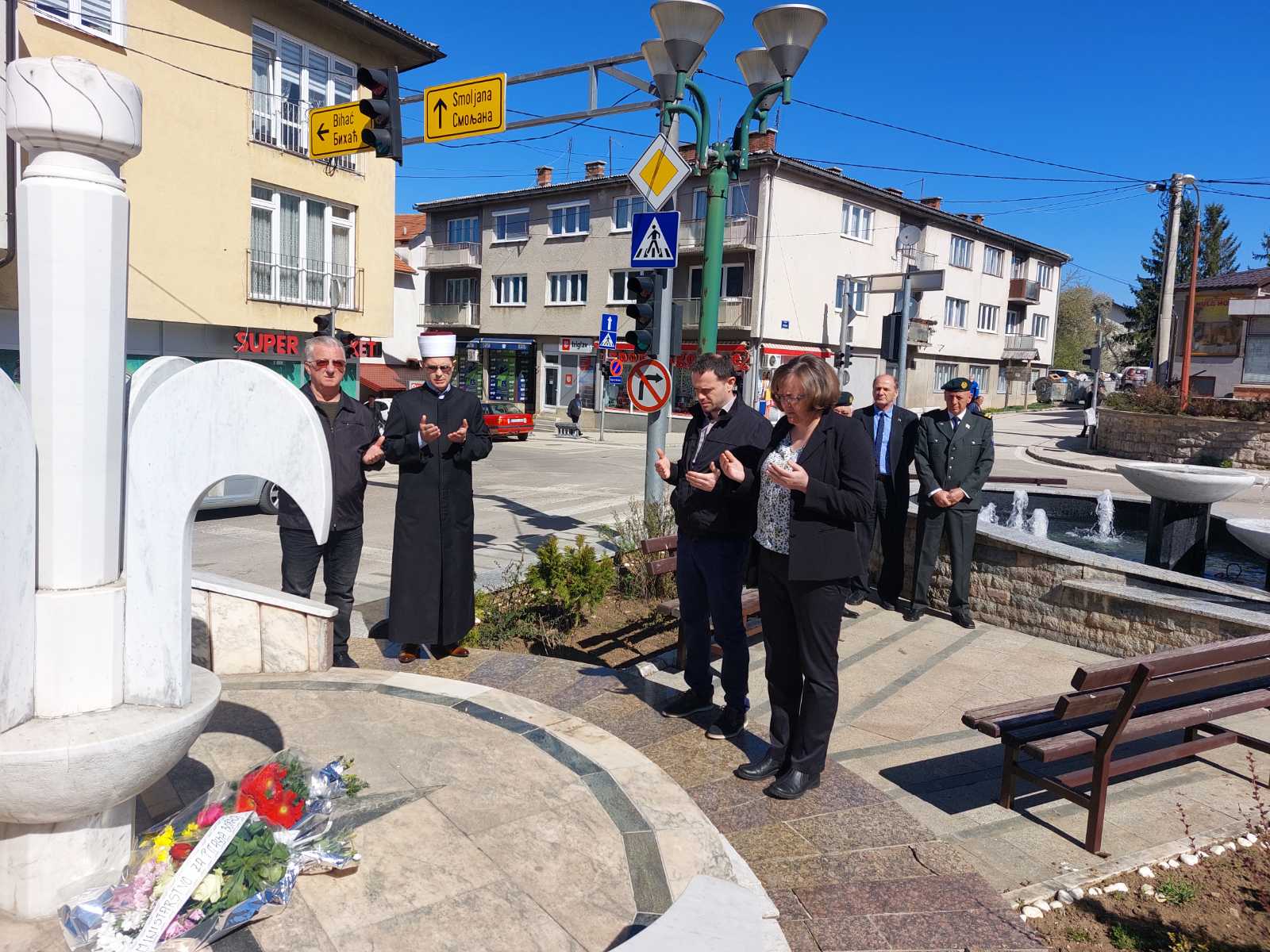 IMG c7e47c1d8cb728c33e9d0f87175b931b V