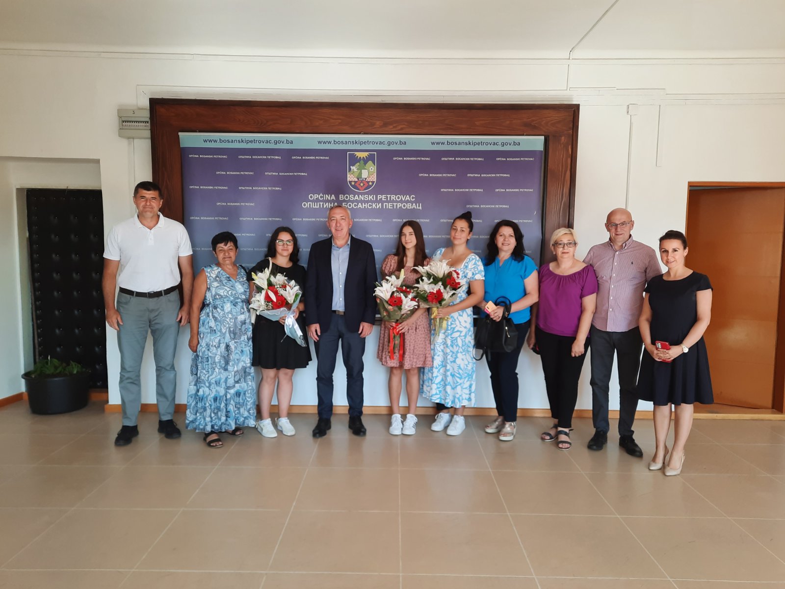 IMG f457bcea4ab5451fe206e8a9ed6e1582 V